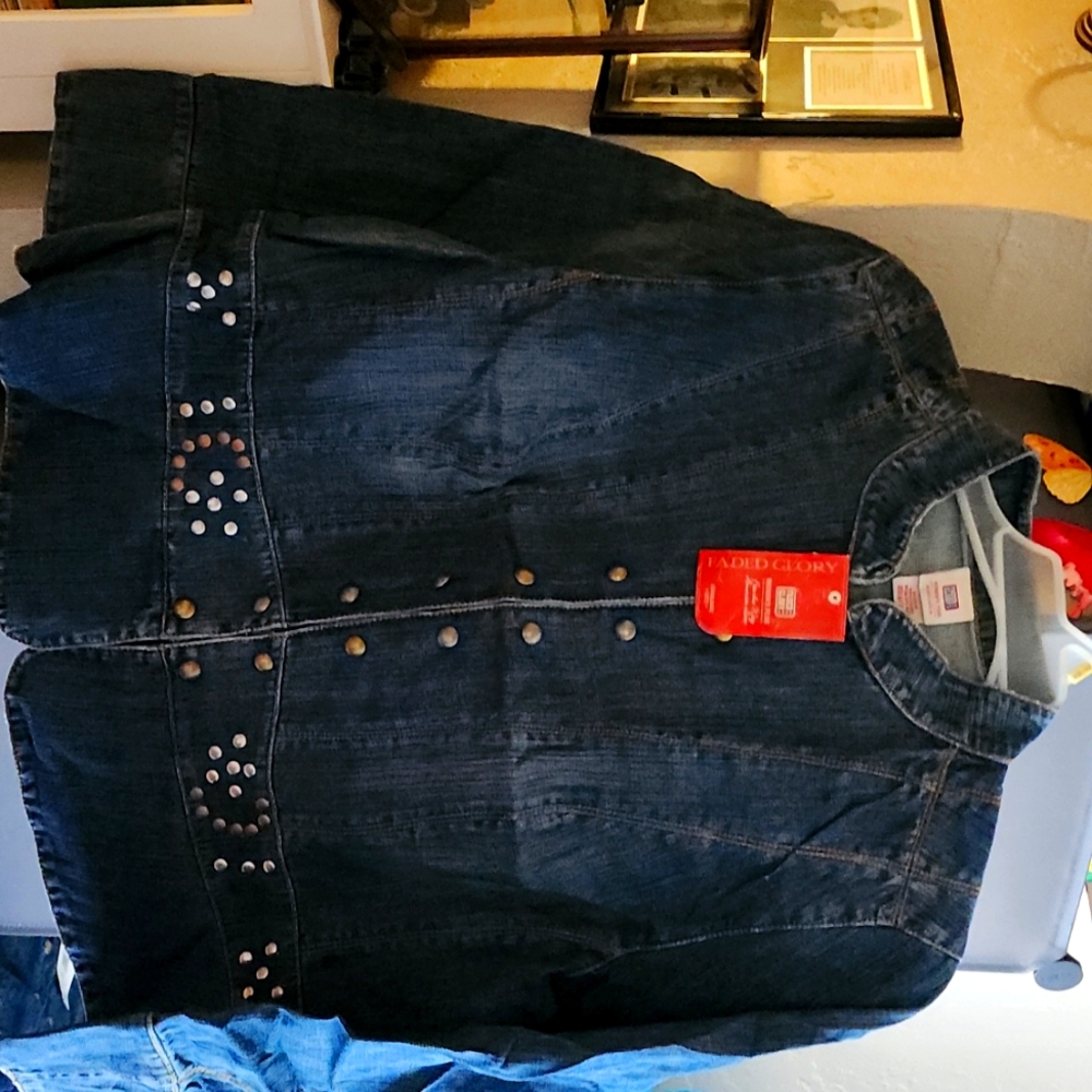 Faded Glory womens plus size 22/24W,2X,embellished hook closure denim jacket,NWT